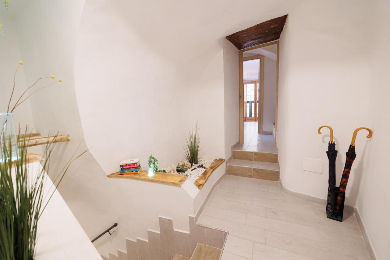 Legno Suite By Houseinナポリ エクステリア 写真